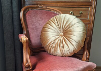 Poduszka – różne kolory | 20 zł