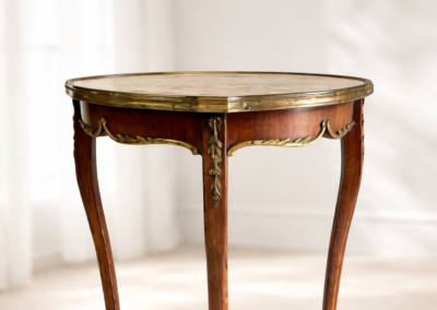 Stolik ludwik wysoki | 150 zł