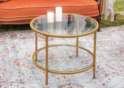 Stolik okrągły ciemne złoto | 150 zł