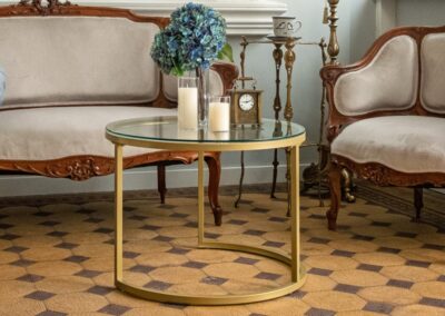 Stolik okrągły jasny | 150 zł